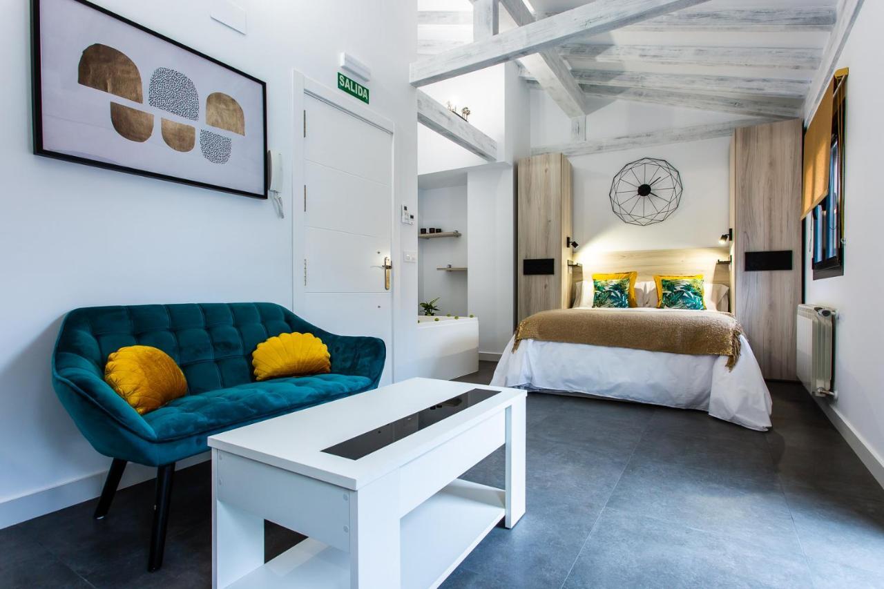 Apartamentos Hervas Suites Exterior foto